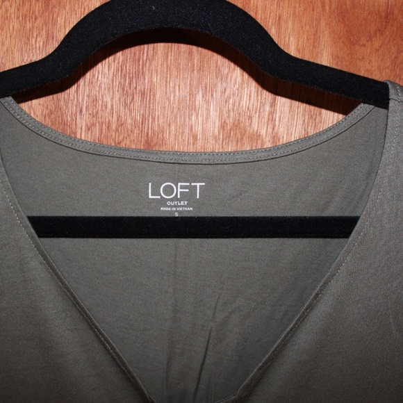 Small Army Green LOFT Blouse - Picture 2 of 4